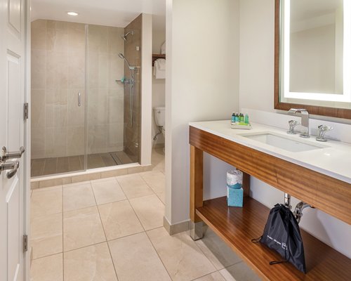 Wyndham St. Thomas