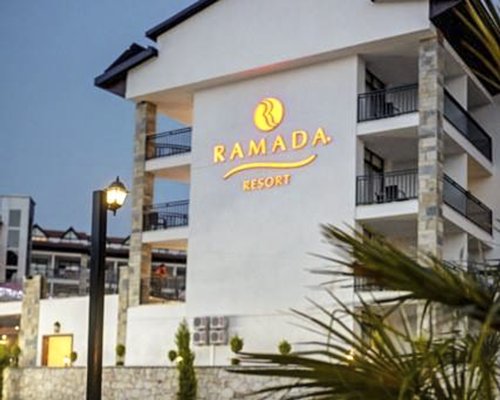 Ramada Resort Akbuk