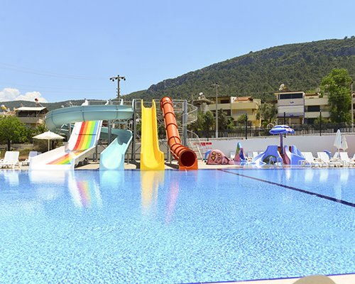 Ramada Resort Akbuk