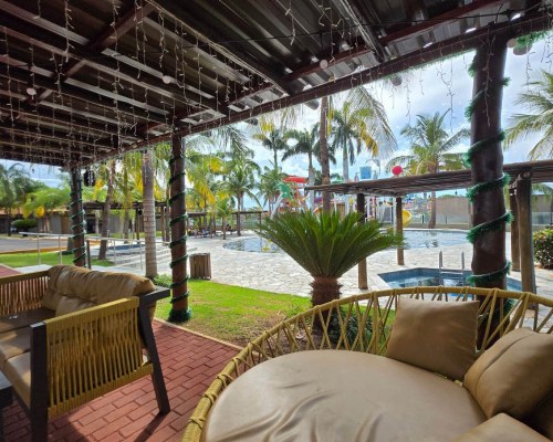 Arvoredo Resort em Grandes Lagos