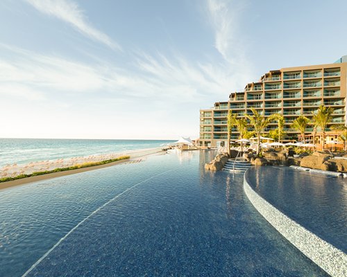 Hard Rock Hotel Cancun-4 Nights