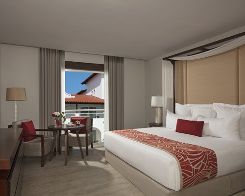 Dreams Dominicus La Romana UVC