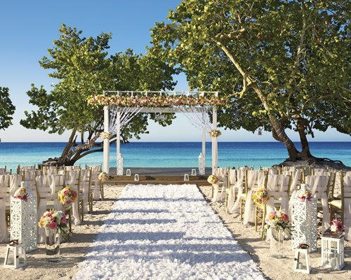 Dreams Dominicus La Romana UVC