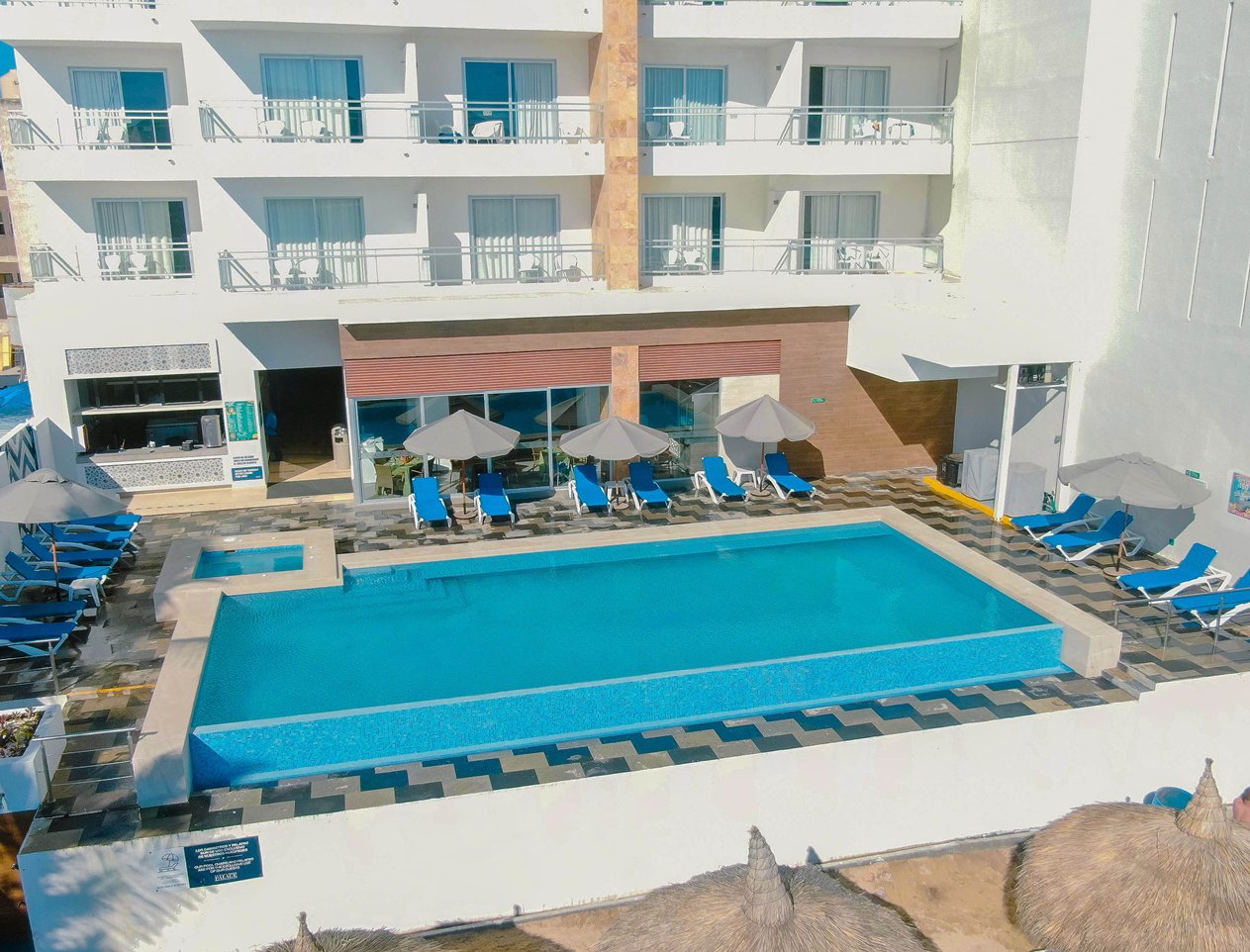 Pacific Palace Tower