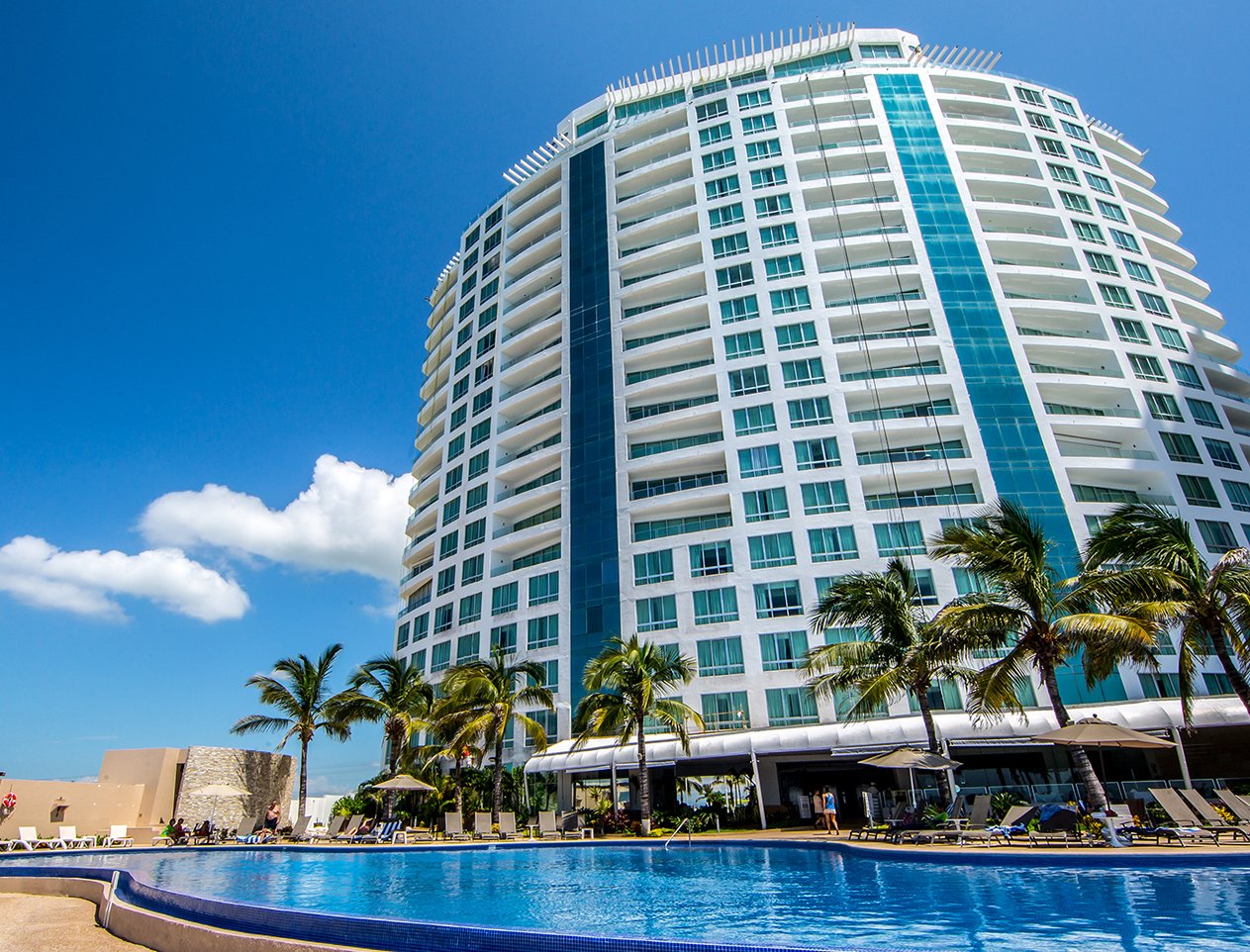 Park Royal Beach Resort Mazatlán by Royal Holiday
