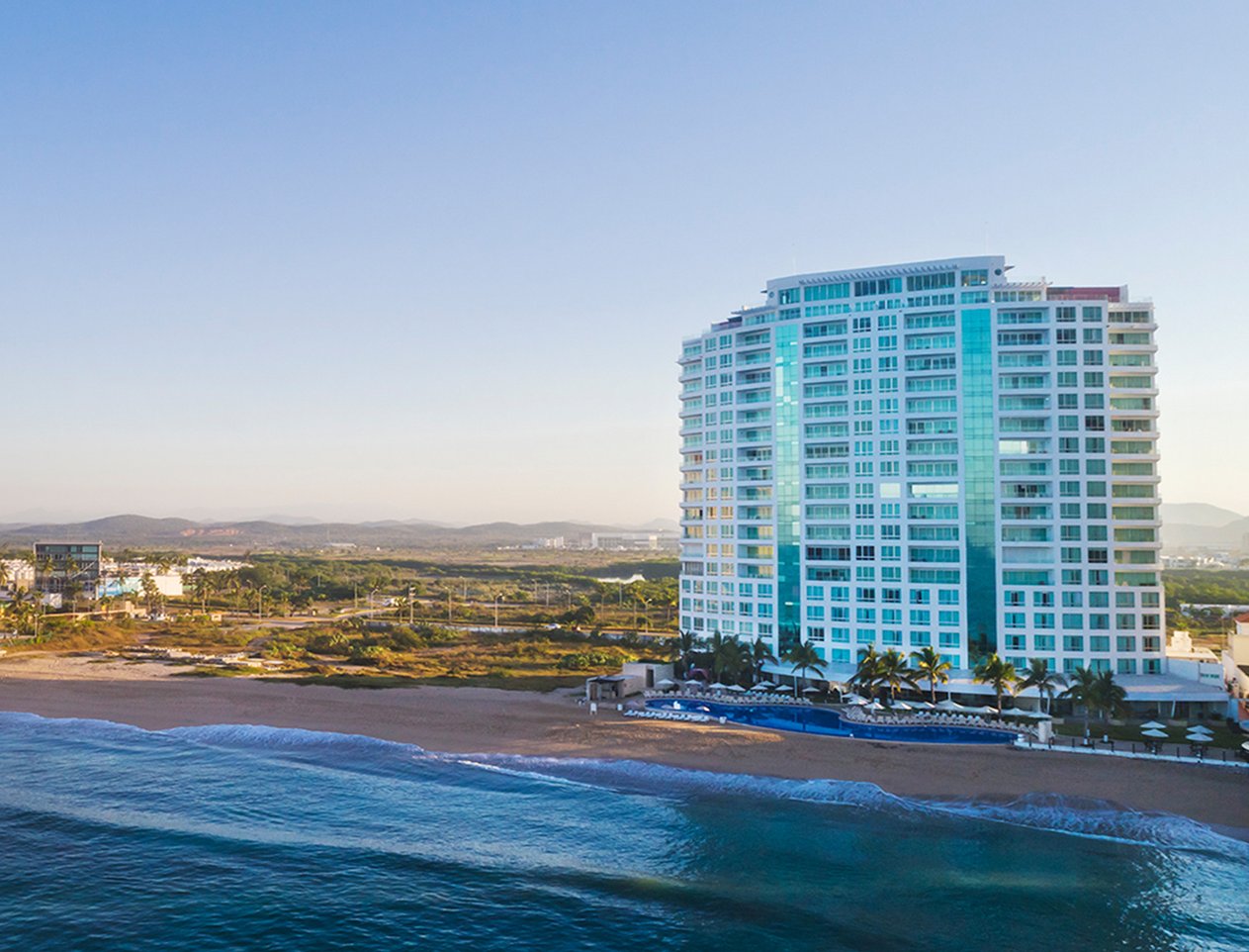 Park Royal Beach Resort Mazatlán by Royal Holiday