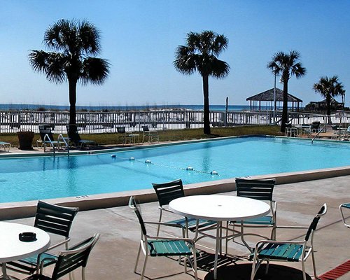 Sapphire Resorts @ Holiday Beach Resort-Destin