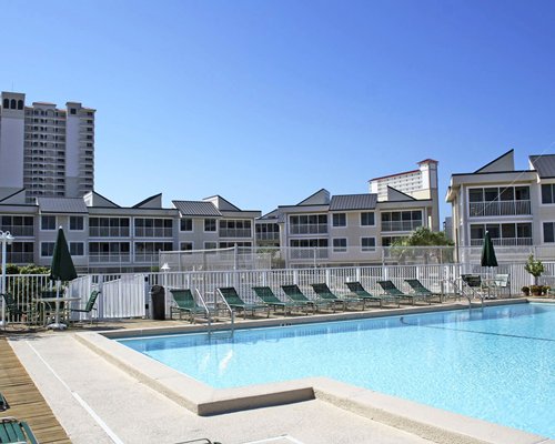 Sapphire Resorts @ Holiday Beach Resort Soundside