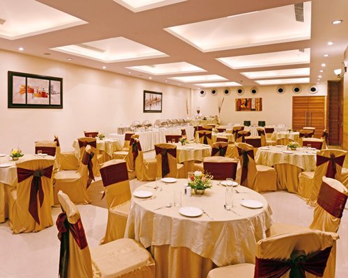 Vijaya Tej Clarks Inn