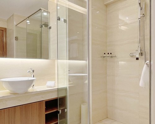 Qinhuangdao Peninsula Four Seasons Hotel