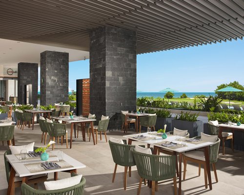 Dreams Vista Cancun Golf & Spa Resort