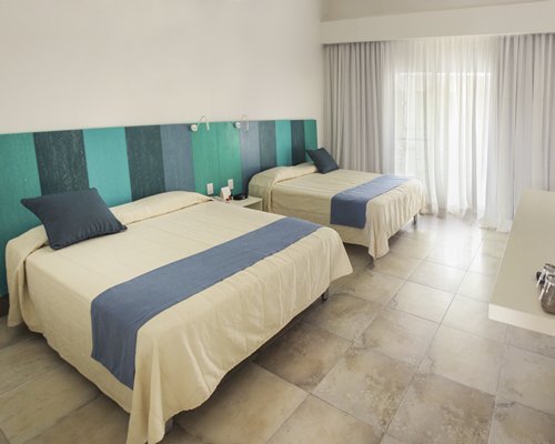 double bed room at Viva Wyndham Tangerine