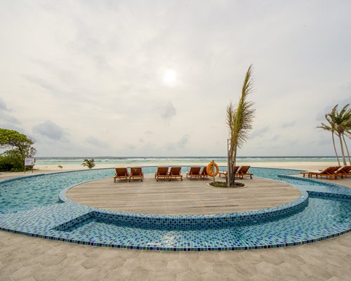 Hondaafushi Island Resort