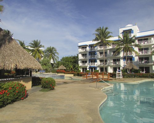 Playa Blanca Beach Resort y Spa