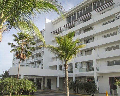 Playa Blanca Town Center Image