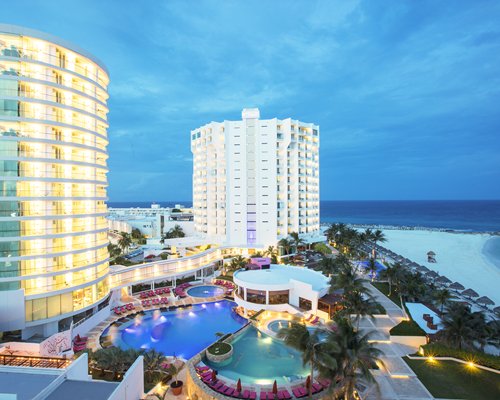 Reflect Cancun Resort & Spa by UVC Image