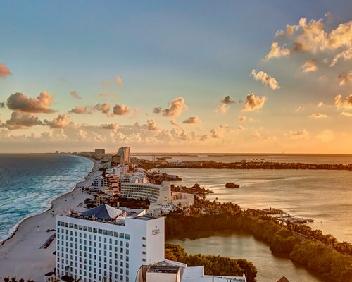 Travelsmart at Royalton Suites Cancun Resort & Spa