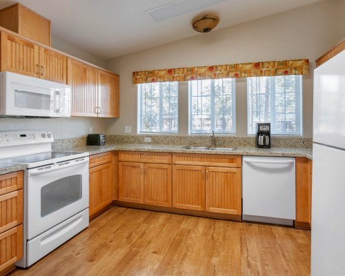 PVC at The Roundhouse Resort