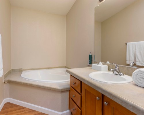 PVC at The Roundhouse Resort