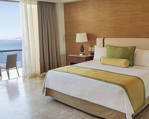 Dreams Acapulco Resort & Spa - 4 Nights