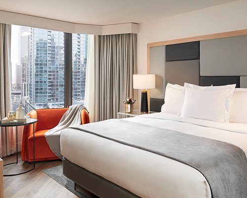 Chicago Magnificent Mile, a Hilton Grand Vacations Club