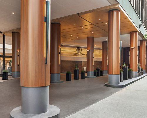 Chicago Magnificent Mile, a Hilton Grand Vacations Club