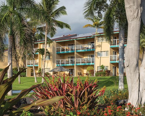 Shell Vacations Resort @ Kona Coast Resort II