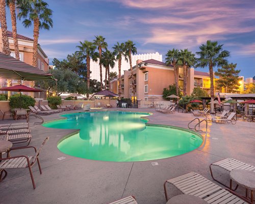 Club Wyndham Desert Rose Resort - 3 Nights