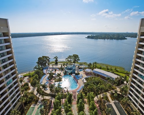 Bay Lake Tower at Disney's Contemporary Resort