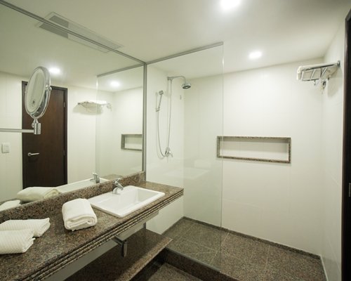 Pirâmide Palace Hotel LTDA