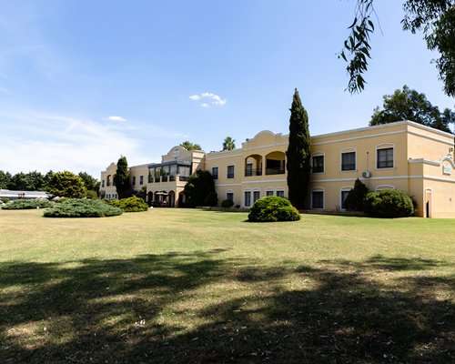 Wyndham Garden Lujan - 2 Nights