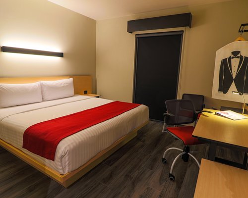 City Express Plus by Marriott Puerto Vallarta