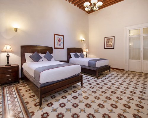 Hotel Señorial - 3 Nights