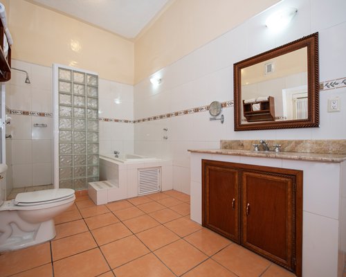 Hotel Señorial - 3 Nights