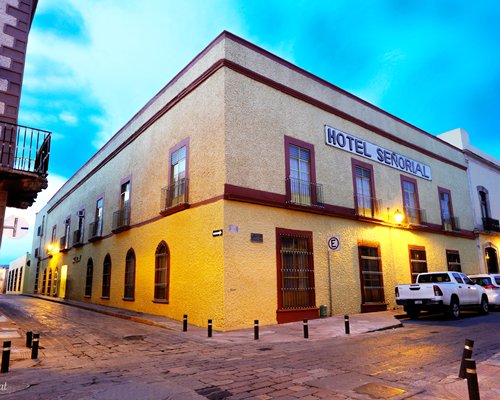 Hotel Señorial - 3 Nights