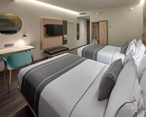 City Express Plus by Marriott Mérida - 3 Nights