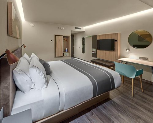 City Express Plus by Marriott Mérida - 3 Nights