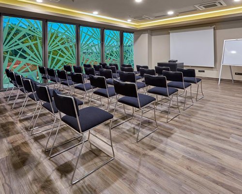 City Express Plus by Marriott Mérida - 3 Nights