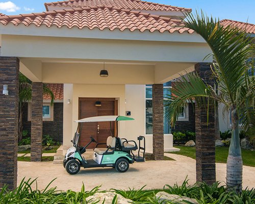 An outer view of the Villa Park Village Resort front entrance