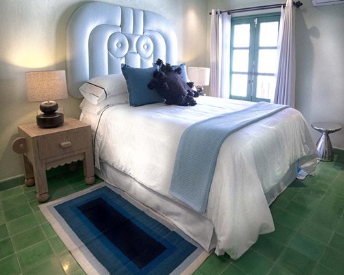 William Hotel - 3 Nights