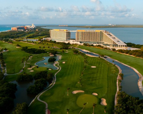 Hyatt Vivid Grand Island