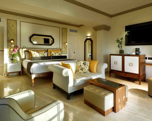 The Signature Level at Grand Palladium Lady Hamilton Resort & Spa