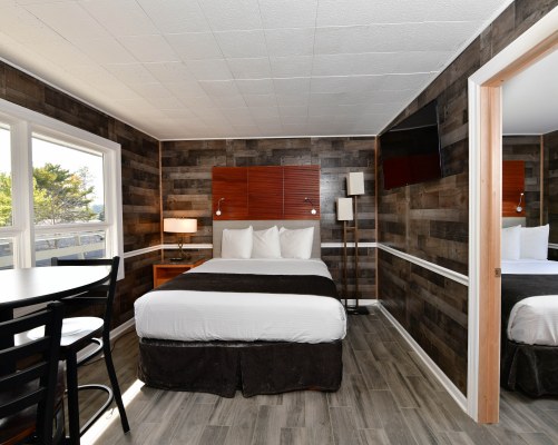 Delton Oaks Resort