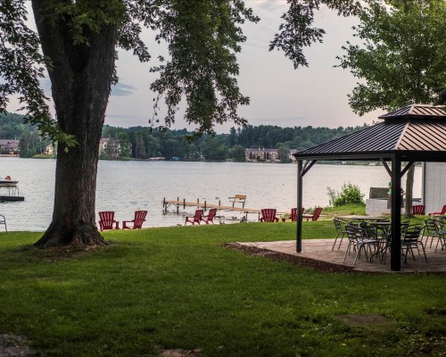 Delton Oaks Resort
