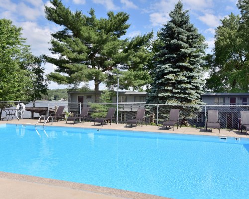 Delton Oaks Resort