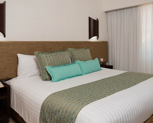 Laguna Suites - 4 Nights