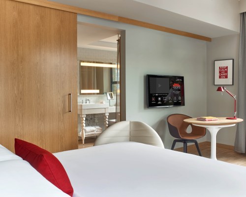 Sports Illustrated Resorts Chicago - 4 Nights