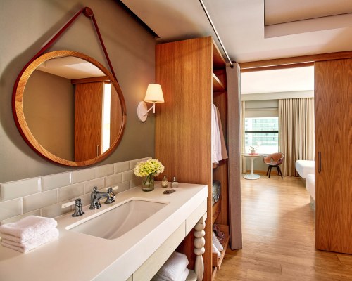 Sports Illustrated Resorts Chicago - 4 Nights