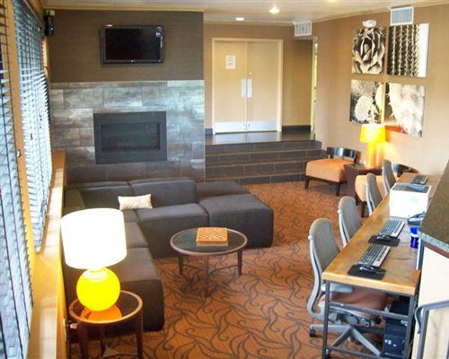 Best Western InnSuites Phoenix Biltmore Hotel & Suites