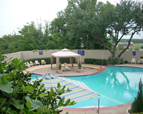 Hotel Trinity Innsuites Fort Worth - DFW Hotel & Suites